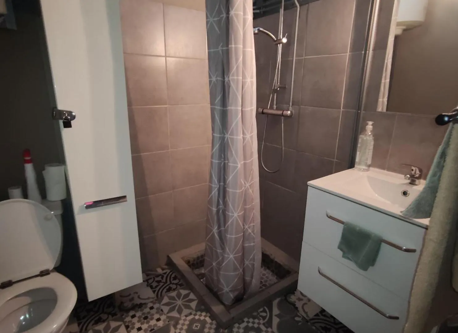 Apartment Studio 1 Chambre Ideal Salaries Nomades Montauban France